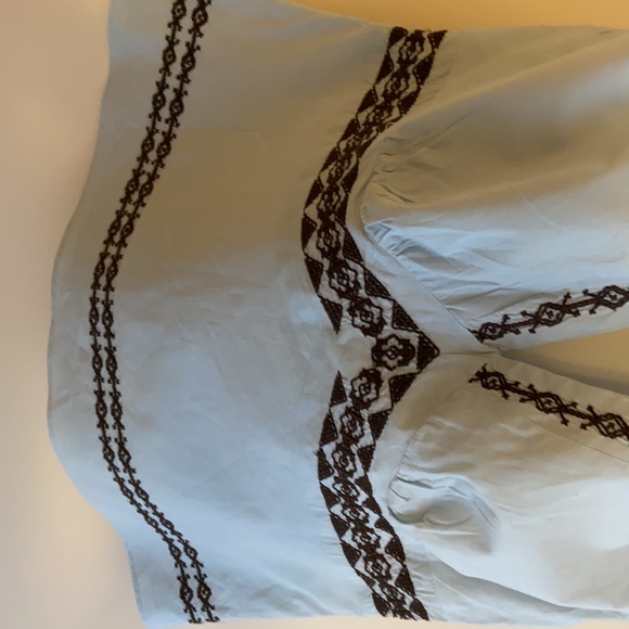 Light blue halter neck top. - Picture 3 of 4